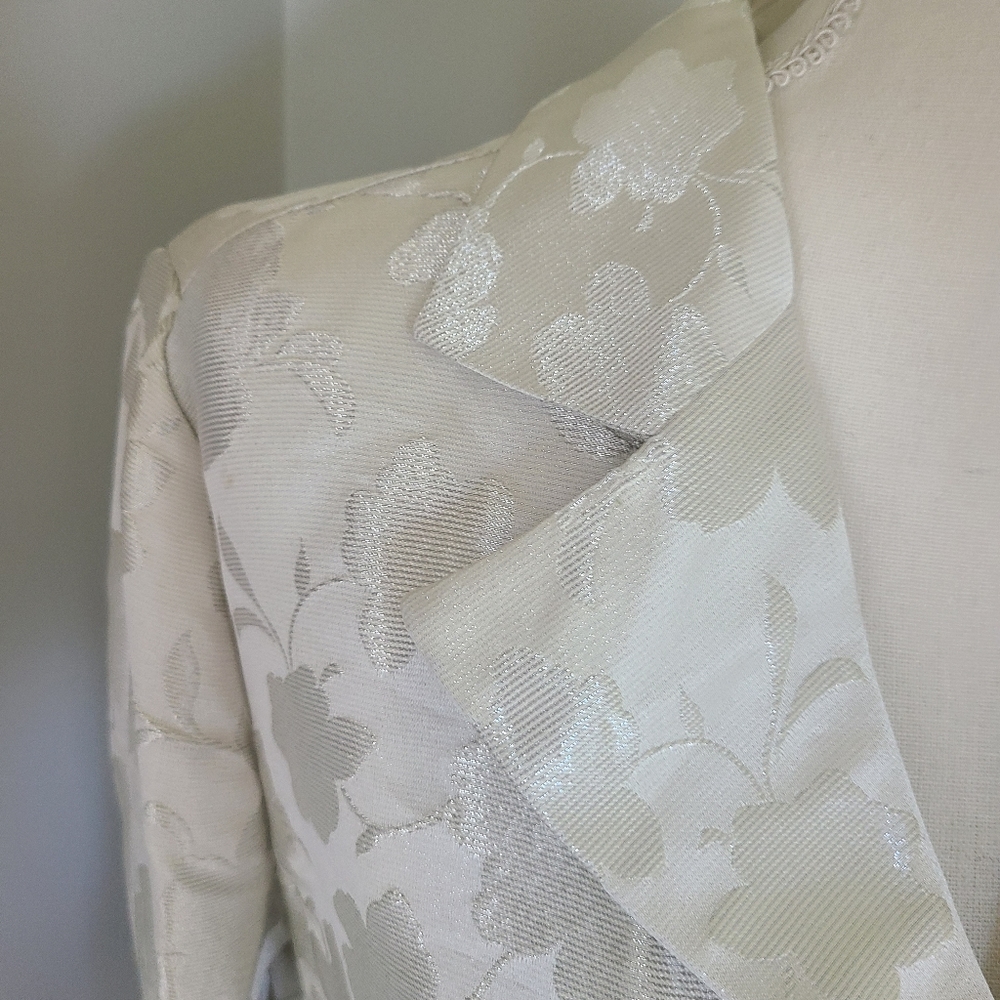 - NWT vintage Armani blazer size 14 dead stock white - Picture 2 of 11